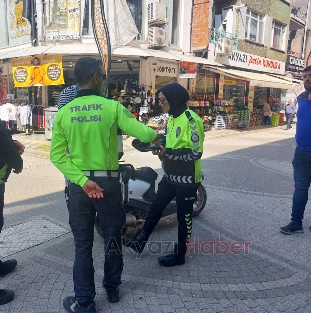 Trafik Polisi Alarmda: Yaya Alanlarına Giren Araçlara Geçit Yok!