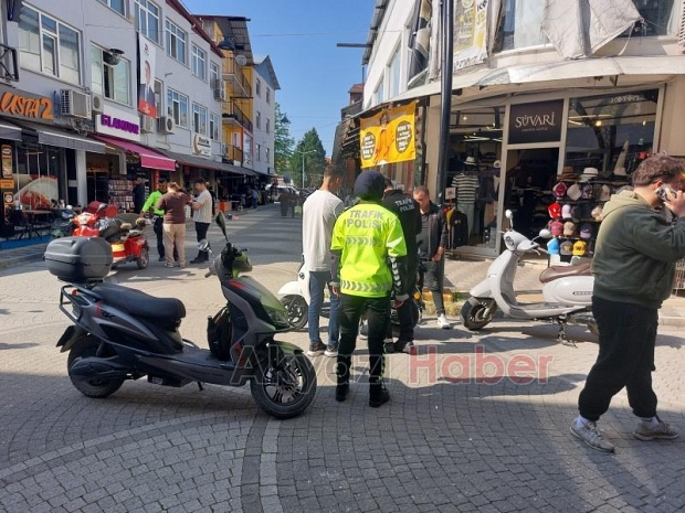 Trafik Polisi Alarmda: Yaya Alanlarına Giren Araçlara Geçit Yok!