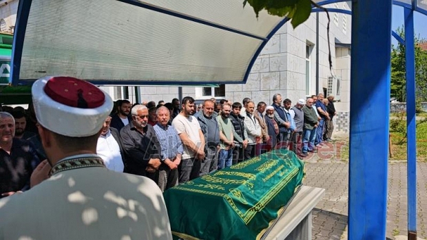 Mehmet Aydın defnedildi.