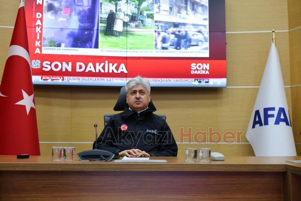 Depremlerin ardından AFAD'da kriz merkezi kuruldu
