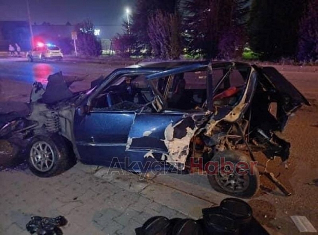 Kontrolü kaybetti 4 araca çarpıp devrildi: 2 yaralı