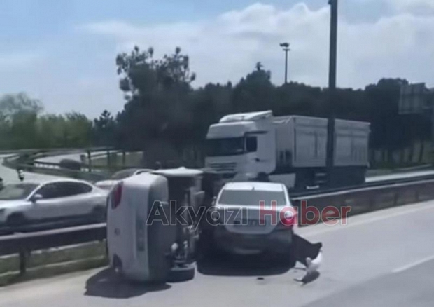 D650'de Korkutan Kaza kazazedelerin yardımına koştular.