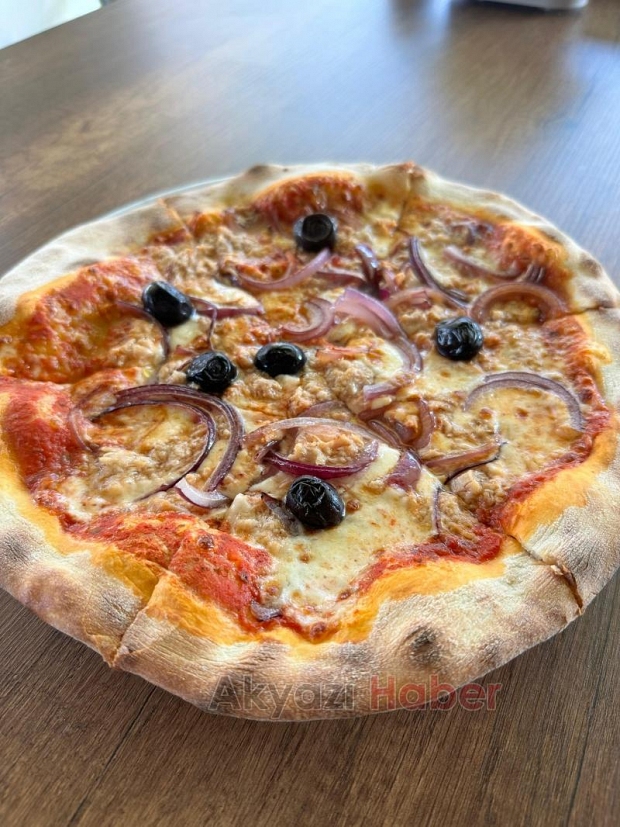 Akyazı'da Gerçek İtalyan Lezzeti: Pizzeria İl Capitano!