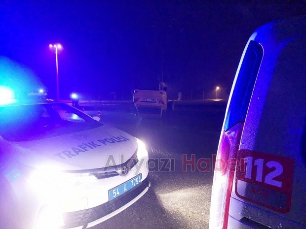 Ölüm kavşağında taksi takla attı