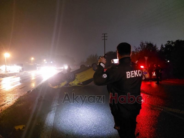 Ölüm kavşağında taksi takla attı