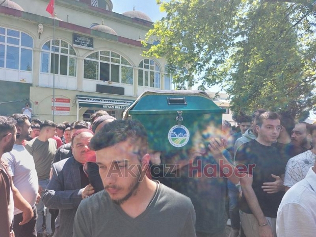 20 yaşındaki Emirhan Gözalan toprağa verildi