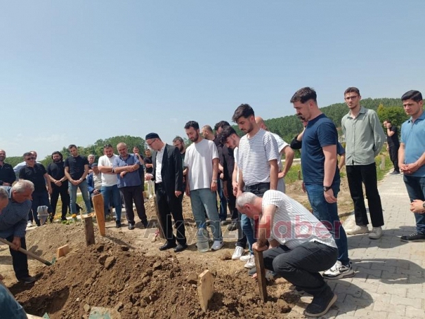 Erhan Salan Son Yolculuğuna Uğurlandı.