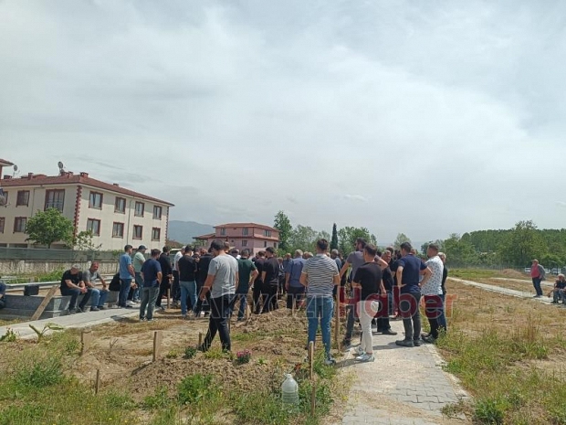 Erhan Salan Son Yolculuğuna Uğurlandı.