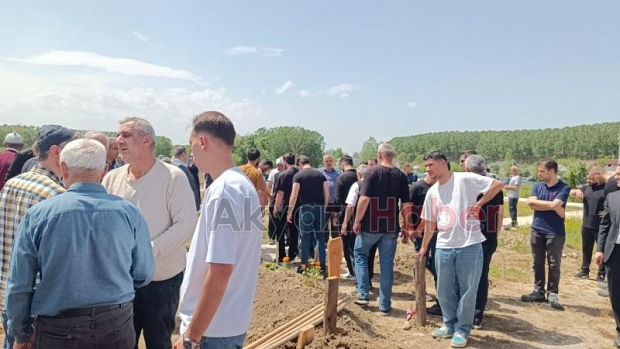 Erhan Salan Son Yolculuğuna Uğurlandı.