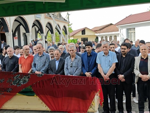 Bahar Yeşilyurt 45 Yaşında  Ebediyete Uğurlandı