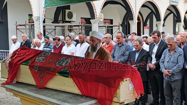 Bahar Yeşilyurt 45 Yaşında  Ebediyete Uğurlandı