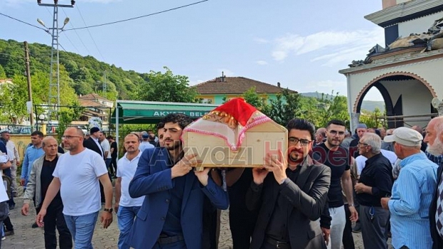 Bahar Yeşilyurt 45 Yaşında  Ebediyete Uğurlandı