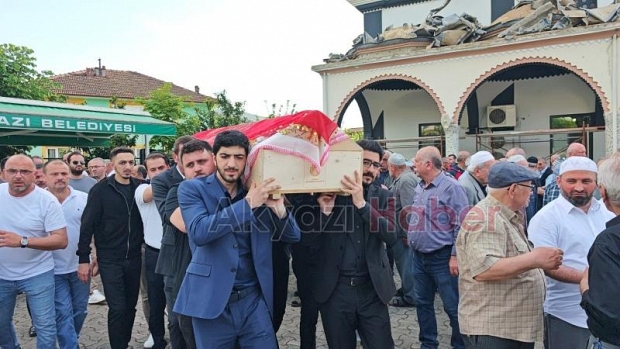 Bahar Yeşilyurt 45 Yaşında  Ebediyete Uğurlandı