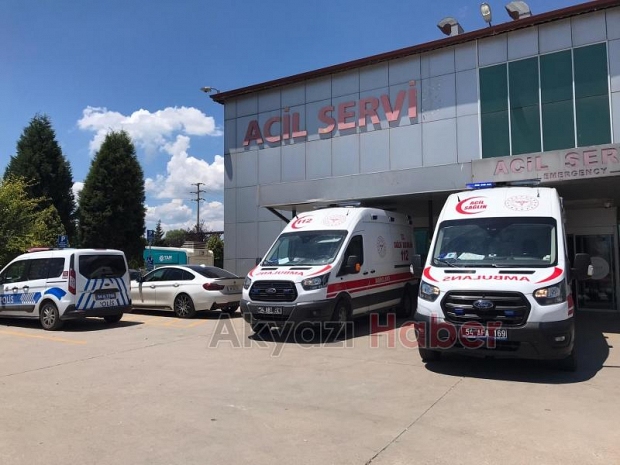 Karapürçek'te Tarım Aracı Devrildi: Çok Sayıda Yaralı