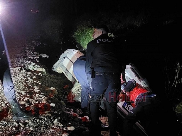 Ehliyetsiz gencin panik kaçışı kazayla bitti