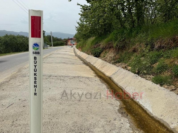 Büyükşehir Akyazı'da  mahalleye v kanal