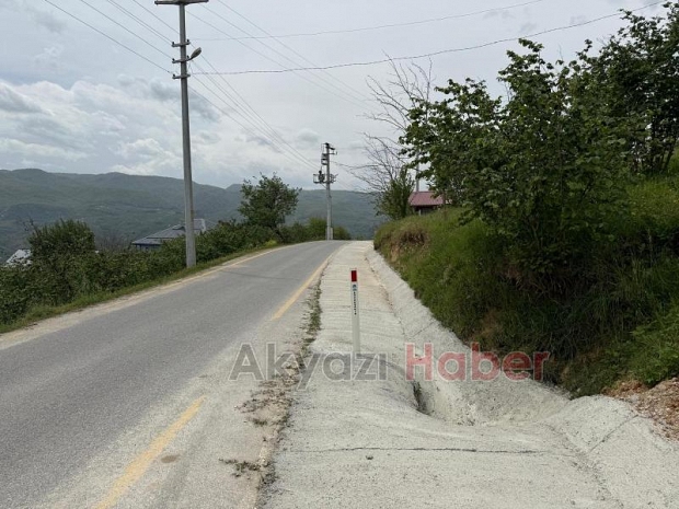 Büyükşehir Akyazı'da  mahalleye v kanal