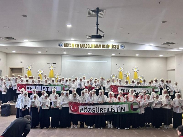 Akyazı Kız Anadolu İmam Hatip Lisesinde anlamlı etkinlik