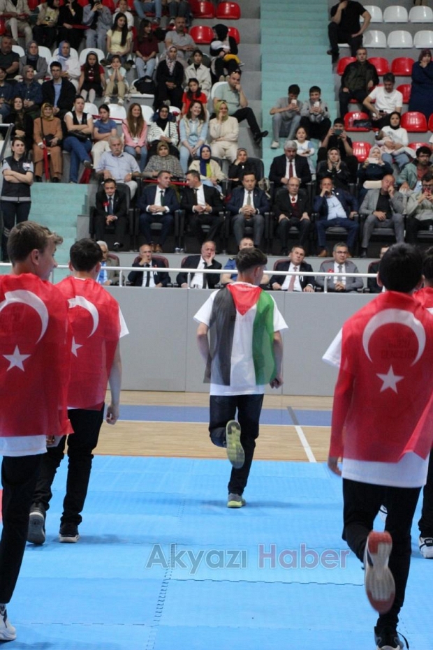 Akyazı'da 19 Mayıs coşkusu
