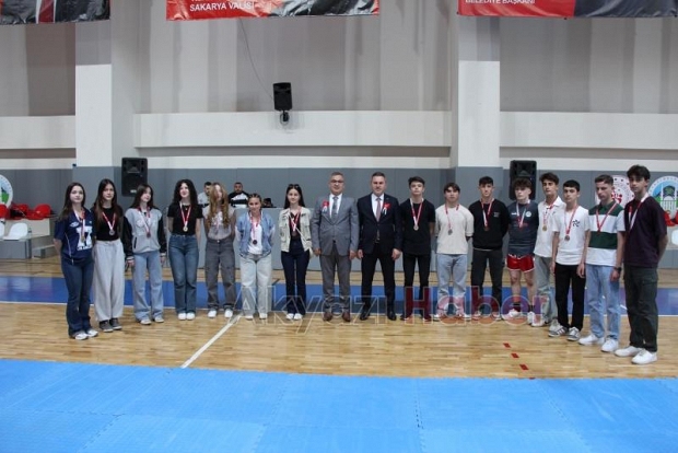 Akyazı'da 19 Mayıs coşkusu
