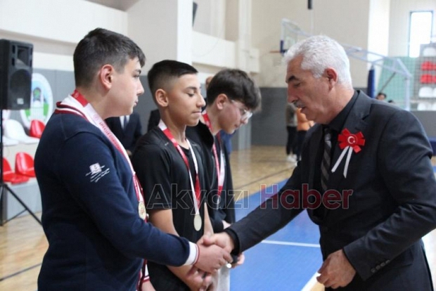 Akyazı'da 19 Mayıs coşkusu