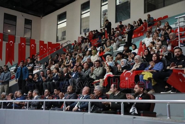 Akyazı'da 19 Mayıs coşkusu