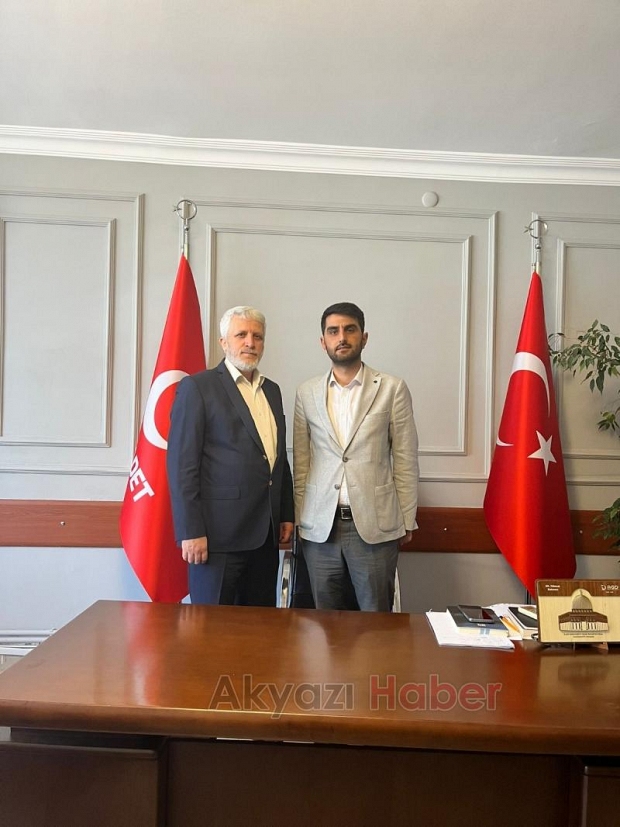 Saadet Partisi Akyazı İlçe Başkanı Zekeriya Alan oldu