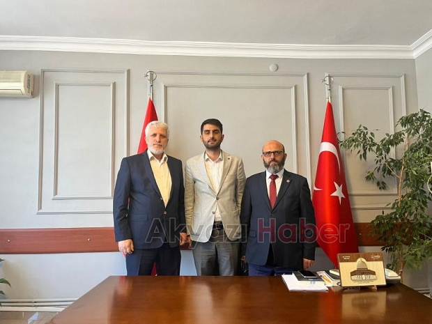 Saadet Partisi Akyazı İlçe Başkanı Zekeriya Alan oldu