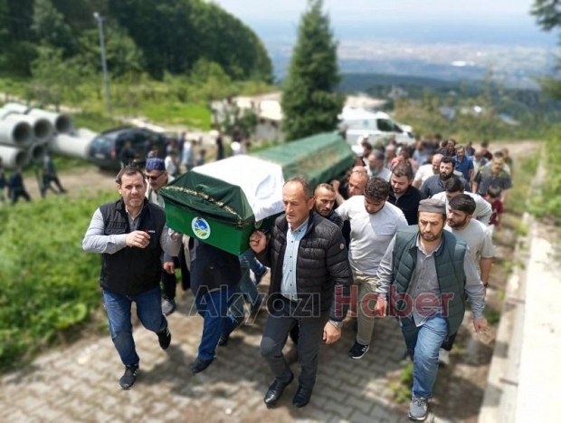 Akyazı’nın Emektar Taksicisi Ali Lermi Defnedildi