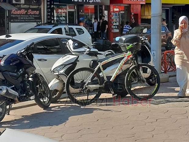 Otomobil ile Bisiklet Çarpıştı: 1 Yaralı