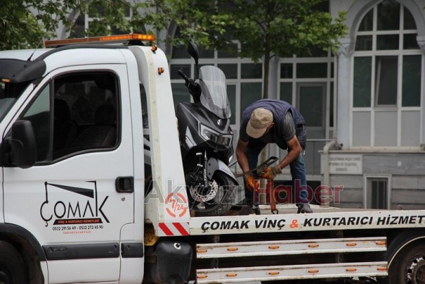 Akyazı'da Motosikletlere Sıkı Takip! Kural Tanımayanlara Ceza Yağdı.