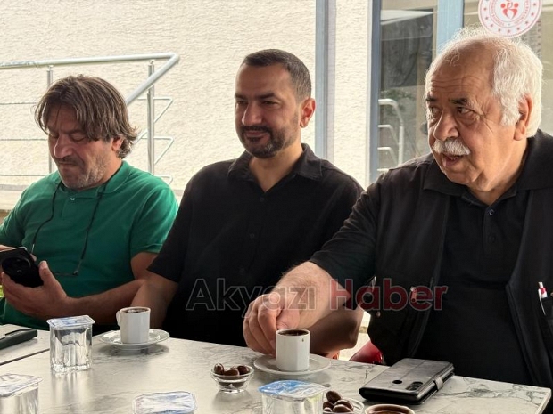 Akyazı Gençlik Merkezi Basın Mensuplarını Kahvaltıda Ağırladı