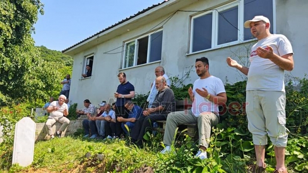 Feriha Şahinoğlu Toprağa Verildi.