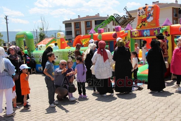 Minik Yürekler Mezuniyet Coşkusuyla Buluştu!