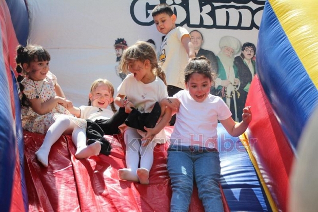 Minik Yürekler Mezuniyet Coşkusuyla Buluştu!