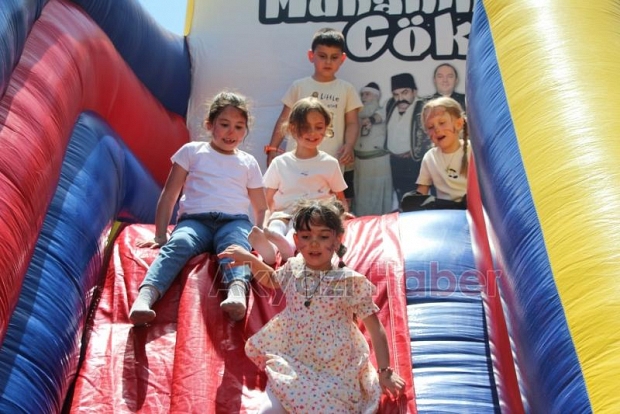 Minik Yürekler Mezuniyet Coşkusuyla Buluştu!