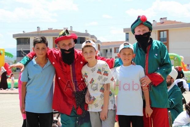 Minik Yürekler Mezuniyet Coşkusuyla Buluştu!
