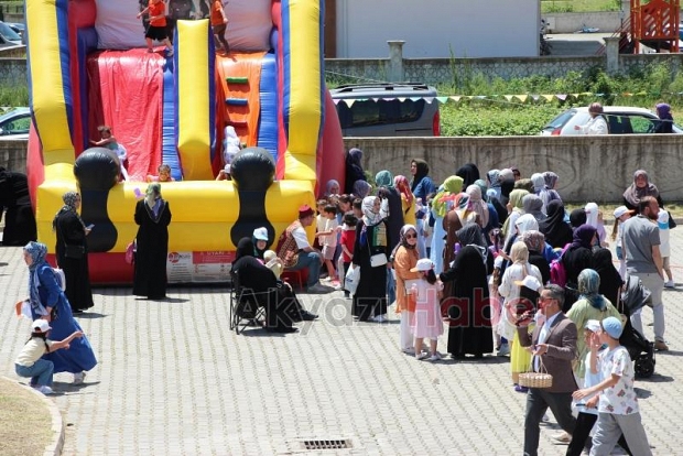 Minik Yürekler Mezuniyet Coşkusuyla Buluştu!