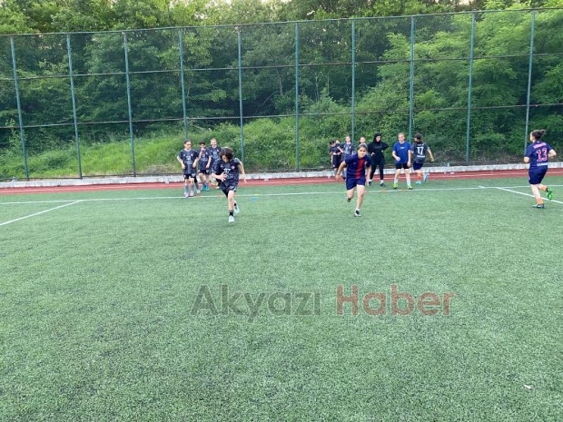 Askuzulukspor'dan kız futbol takımı kuruyor
