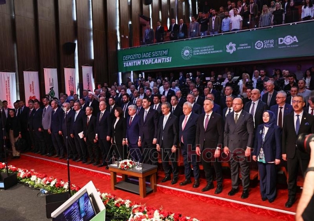 Bakan Kurum'dan Sakarya'da önemli mesajlar
