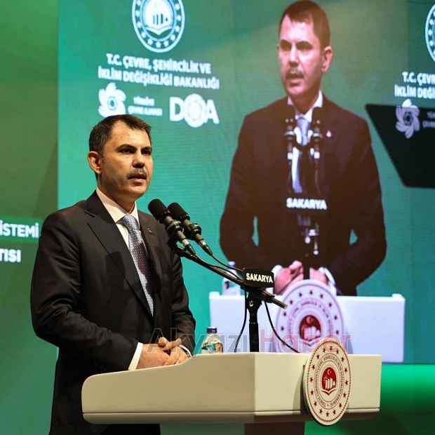 Bakan Kurum'dan Sakarya'da önemli mesajlar