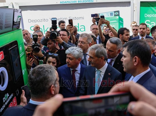 Bakan Kurum'dan Sakarya'da önemli mesajlar