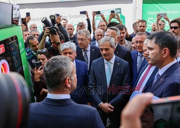 Bakan Kurum'dan Sakarya'da önemli mesajlar