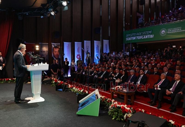 Bakan Kurum'dan Sakarya'da önemli mesajlar