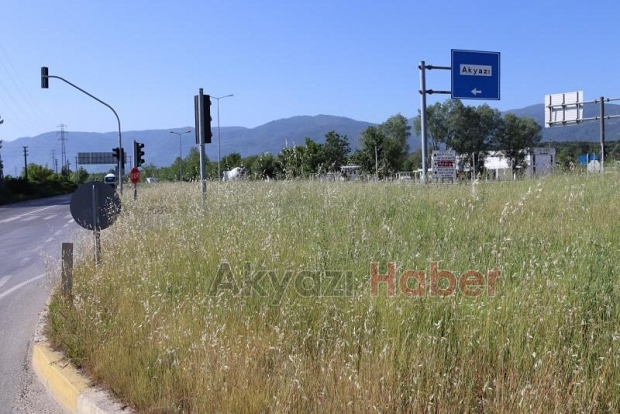 D-140'da kaza 2 yaralı