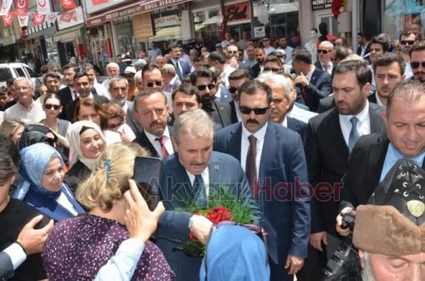 BBP Genel Başkanı Destici Akyazı'da İlçe Kongresine katıldı, bina açılışı yaptı