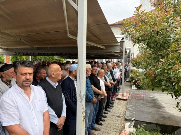 Sadife Özdemir Defnedildi