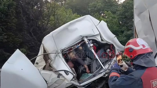 Otoyolda kaza; Sürücü öldü