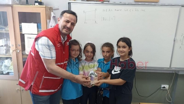 Nevruz Banoğlu İlkokulu'ndan Gazzeli çocuklar için anlamlı yardım