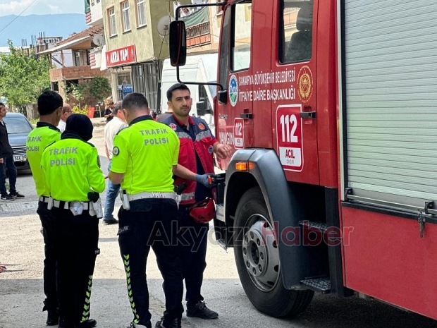 Kontrolden çıkan kamyonet park halindeki araçlara çarptı